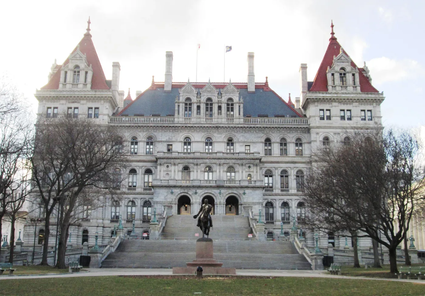 Southeast facade of the New York State Capitol in Albany